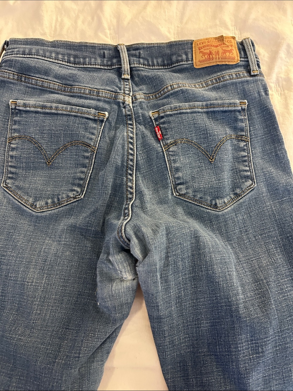 Levi's Women's Light Blue Straight Leg Jeans